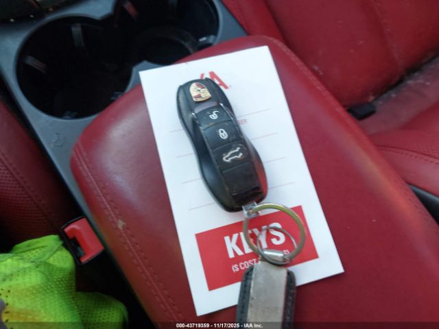 2016 PORSCHE MACAN WP1AB2A55GLB56773 Photo 10