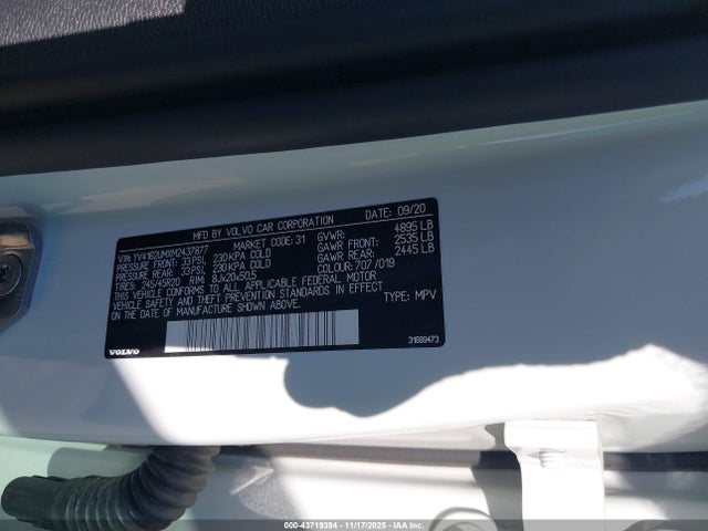 2021 VOLVO XC40 YV4162UMXM2437877 Photo 8