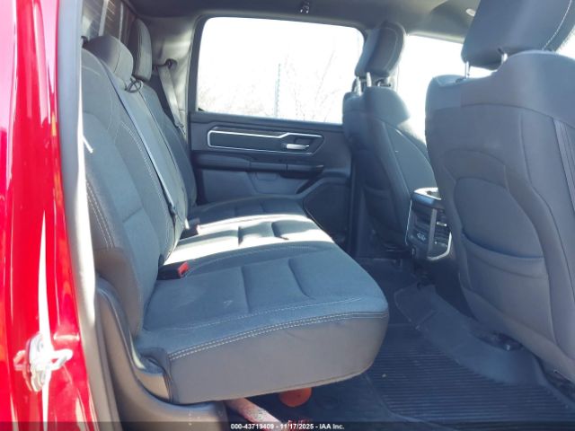 2021 RAM 1500 1C6SRFFT6MN569311 Photo 7