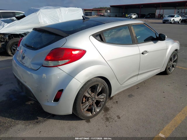 43719443 :رقم المزاد ، KMHTC6AD1CU023529 vin ، 2012 Hyundai Veloster Base W/black مزاد بيع