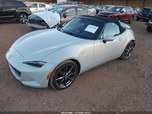 43719468 :رقم المزاد ، JM1NDAD72G0110310 vin ، 2016 Mazda Mx-5 Miata Grand Touring مزاد بيع