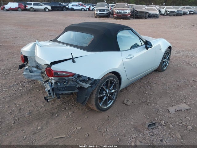 43719468 :رقم المزاد ، JM1NDAD72G0110310 vin ، 2016 Mazda Mx-5 Miata Grand Touring مزاد بيع