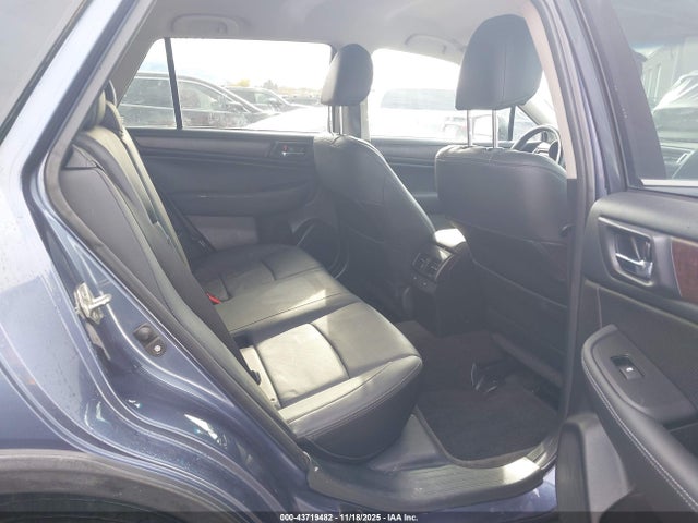 Subaru Outback 2.5i Limited 2015 4S4BSBJC2F3244629 Image 8