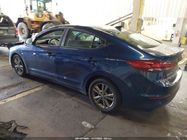 2018 HYUNDAI ELANTRA 5NPD84LF7JH336556 Photo 2