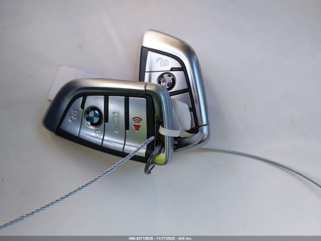 2019 BMW X5 5UXCR6C56KLL34594 Photo 10