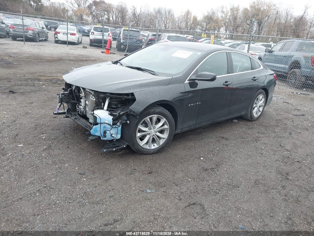 1G1ZD5ST6SF120801 Chevrolet Malibu Fwd 1lt