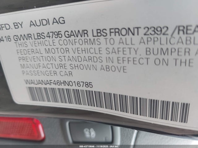 2017 AUDI A4 WAUANAF46HN016785 Photo 8