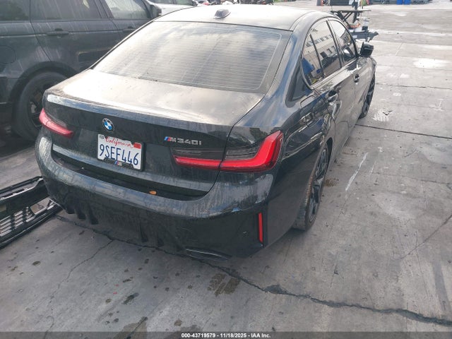 BMW M340I 2025 3MW59FT00S8F20599 Image 2