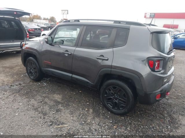 2018 JEEP RENEGADE ZACCJBCB7JPJ02343 Photo 2