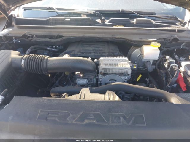 2024 RAM 1500 1C6RREJT7RN205146 Photo 9