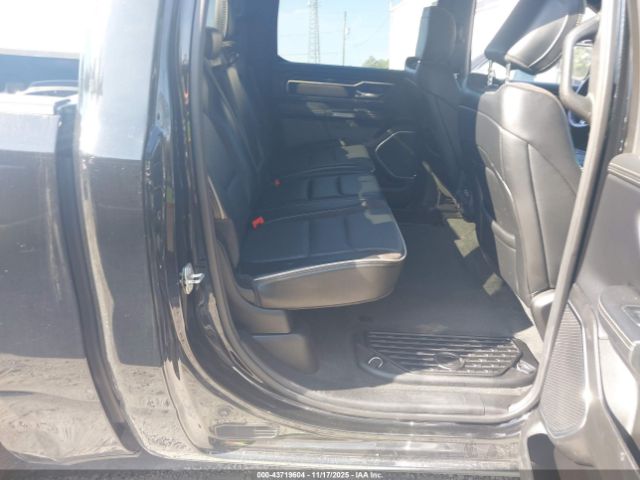 2024 RAM 1500 1C6RREJT7RN205146 Photo 7