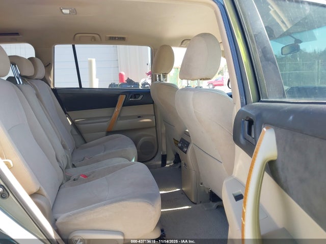 2009 Toyota Highlander Hybrid მანქანა იყიდება აუქციონზე, vin: JTEEW41A992033580, აუქციონის ნომერი: 43719615