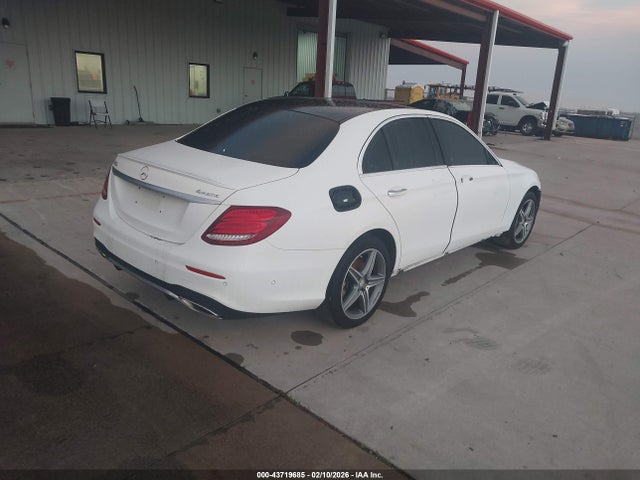 2017 MERCEDES-BENZ E 300 WDDZF4KB5HA096733 Photo 3