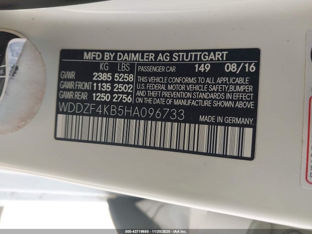 2017 MERCEDES-BENZ E 300 WDDZF4KB5HA096733 Photo 8