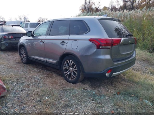2018 MITSUBISHI OUTLANDER JA4AD2A3XJZ055365 Photo 2