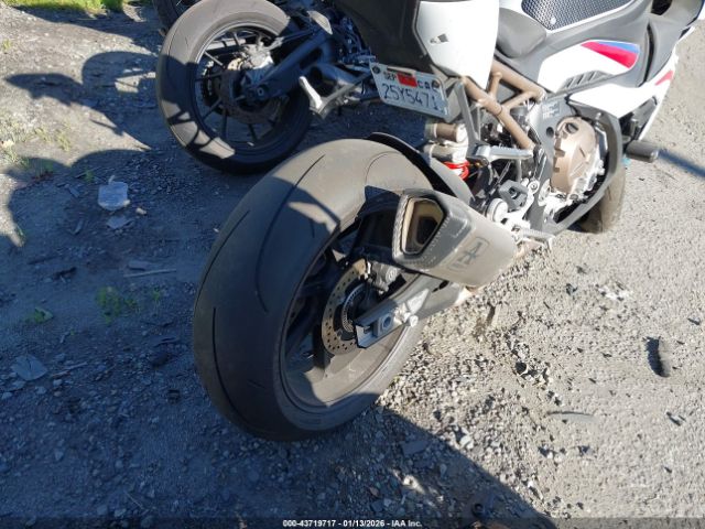 2022 BMW S 1000 WB10E2302N6G18627 Photo 3