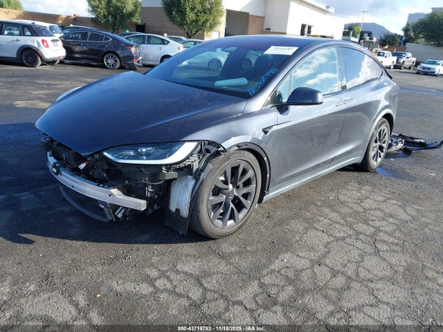 2024 TESLA MODEL X 7SAXCDE57RF433494 Photo 1