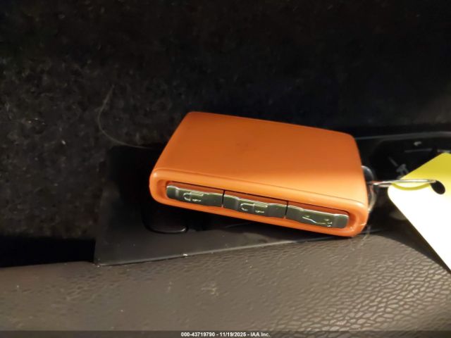 2023 VOLVO XC40 RECHARGE PURE ELECTRIC YV4ED3UL0P2059738 Photo 10