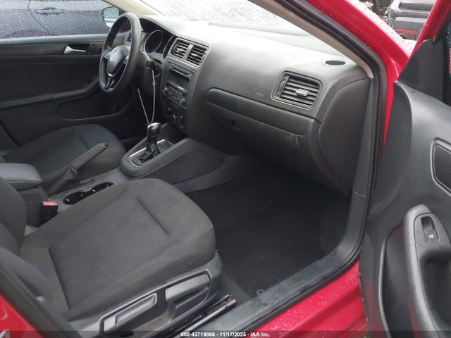 3VW2K7AJ2FM328042 Volkswagen Jetta 2.0l S