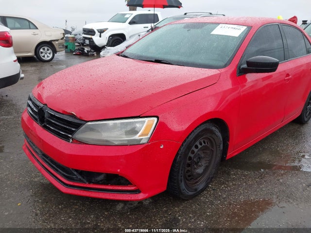 3VW2K7AJ2FM328042 Volkswagen Jetta 2.0l S
