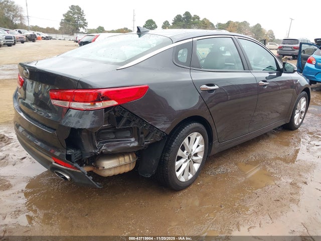 5XXGT4L36HG124206 KIA Optima Lx