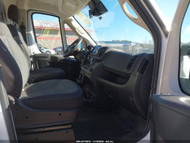 2022 RAM PROMASTER 1500 3C6LRVAG8NE109971 Photo 4