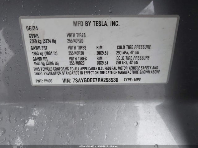 2024 TESLA MODEL Y 7SAYGDEE7RA298930 Photo 8