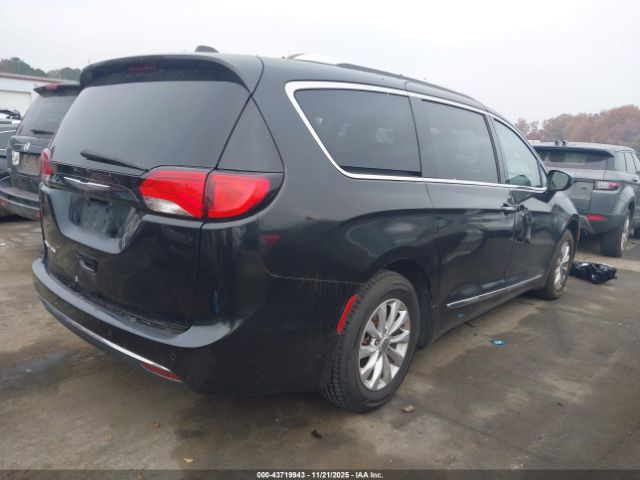 2019 CHRYSLER PACIFICA 2C4RC1BG0KR650762 Photo 3