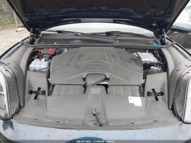 2024 PORSCHE CAYENNE WP1AA2AY5RDA01425 Photo 9