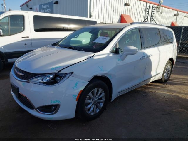 2019 CHRYSLER PACIFICA 2C4RC1BG0KR575352 Photo 1