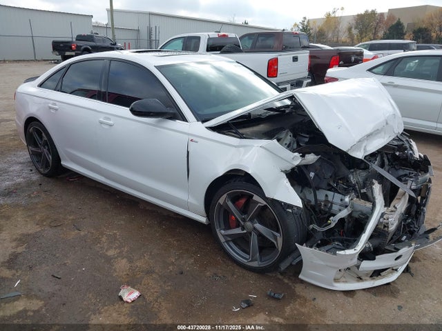2016 AUDI A6 WAUCFAFC6GN014269 Photo 0