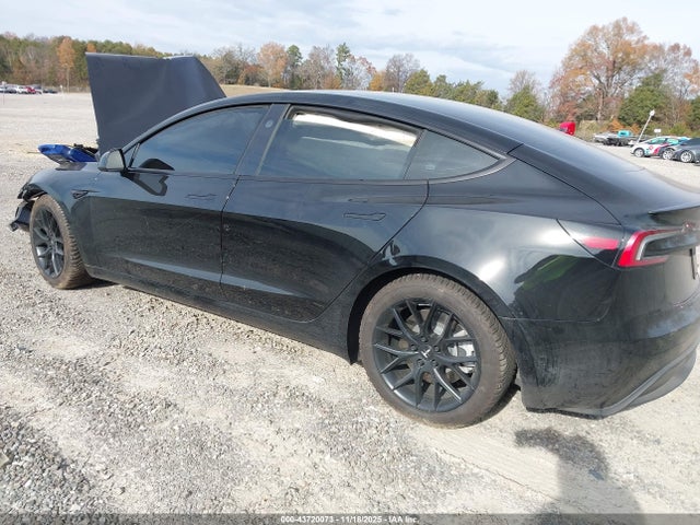 2024 TESLA MODEL 3 5YJ3E1EB7RF795450 Photo 2