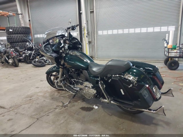 2024 HARLEY-DAVIDSON FLTRX 1HD1KH718RB638802 Photo 2