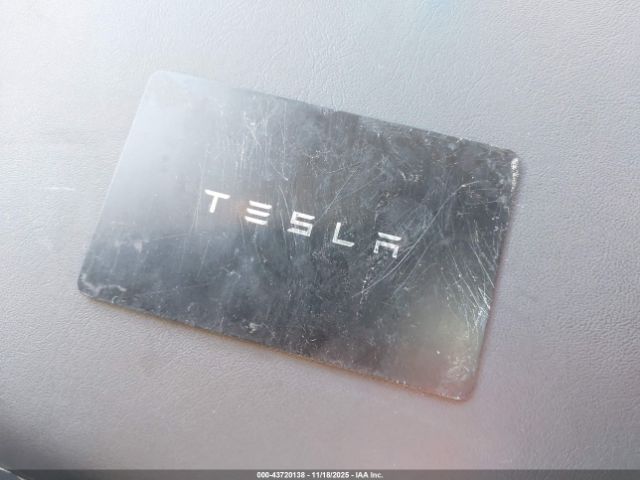 2024 TESLA MODEL Y 7SAYGDEE2RF166645 Photo 10