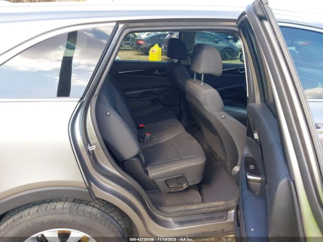2017 KIA SORENTO 5XYPG4A35HG222338 Photo 7