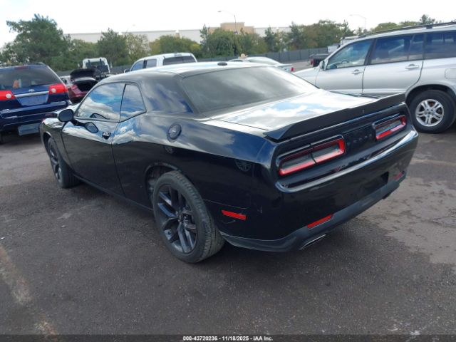2022 DODGE CHALLENGER 2C3CDZAG3NH132257 Photo 2