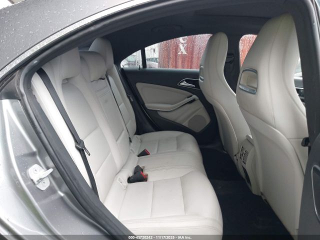 2015 MERCEDES-BENZ CLA 250 WDDSJ4EB9FN194360 Photo 7
