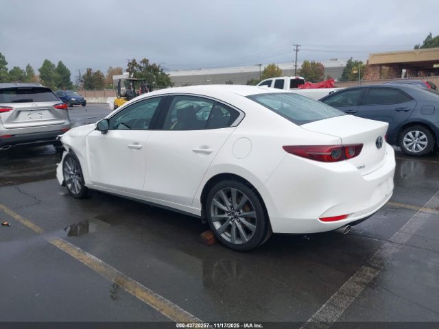2019 MAZDA MAZDA3 3MZBPAEM0KM101610 Photo 2