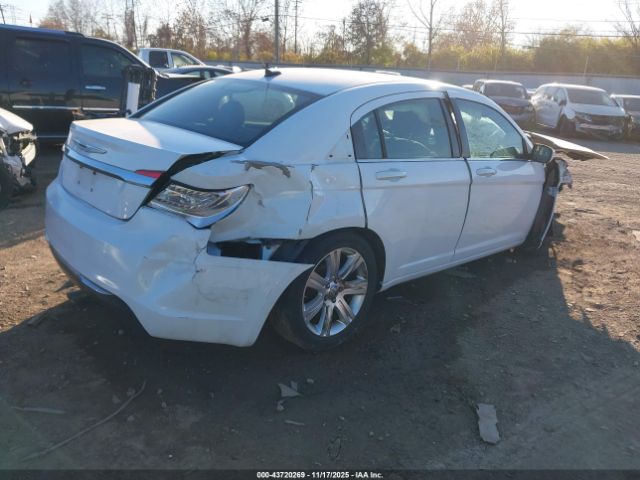 2012 CHRYSLER 200 1C3CCBBG2CN205616 Photo 3