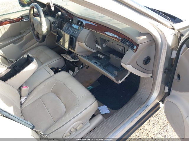 2005 CADILLAC DEVILLE 1G6KD54Y85U219835 Photo 4