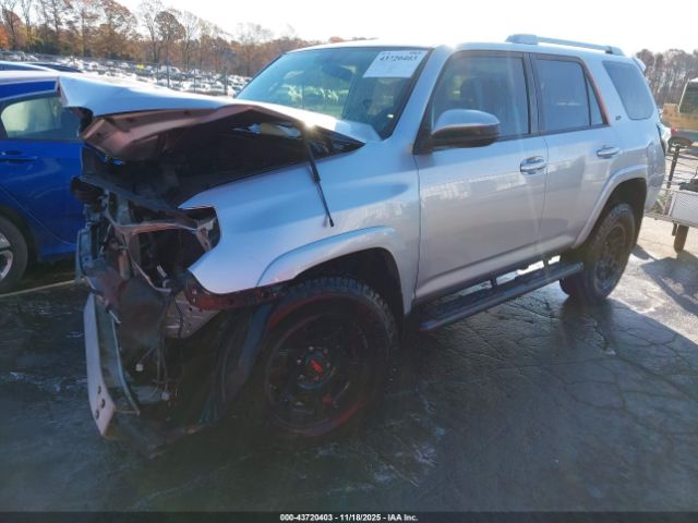 2017 TOYOTA 4RUNNER JTEZU5JR5H5162139 Photo 1