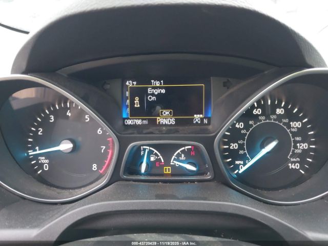 2017 FORD ESCAPE 1FMCU9J98HUC14673 Photo 6