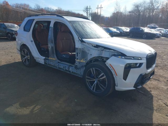 2025 BMW X7 5UX33EM06S9Z55281