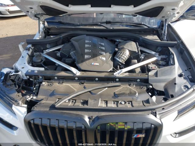 2025 BMW X7 5UX33EM06S9Z55281 Photo 9
