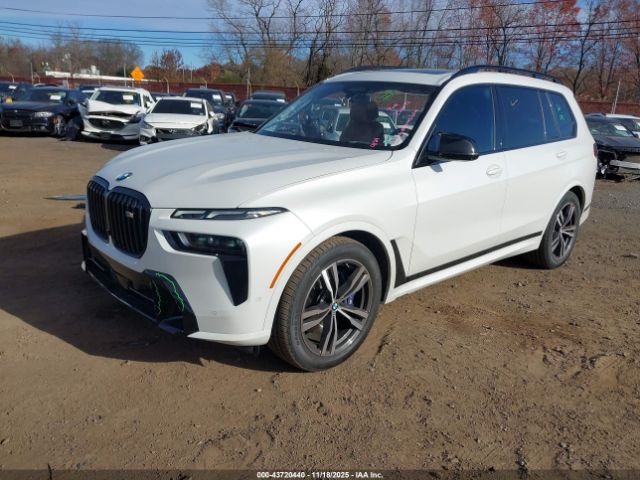 2025 BMW X7 5UX33EM06S9Z55281 Photo 1