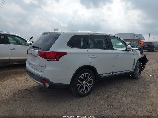 2018 MITSUBISHI OUTLANDER JA4AD3A37JZ035712 Photo 3