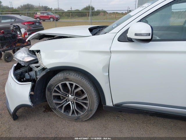 2018 MITSUBISHI OUTLANDER JA4AD3A37JZ035712 Photo 5
