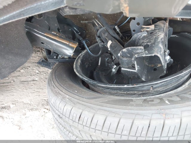 43720516 :رقم المزاد ، 7MMVABDM7SN381976 vin ، 2025 Mazda Cx-50 2.5 S Premium Package مزاد بيع