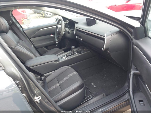 43720516 :رقم المزاد ، 7MMVABDM7SN381976 vin ، 2025 Mazda Cx-50 2.5 S Premium Package مزاد بيع