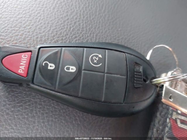 2016 RAM 1500 1C6RR7GT1GS140764 Photo 10